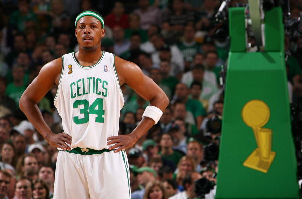 斯基拉：德罗西愿执教热那亚，热那亚在等瓦诺利的最终答复（斯基拉：德罗西愿接手热那亚，俱乐部正等待瓦诺利最终决定）