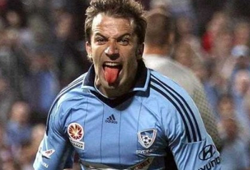 美记：快船与弗兰克谈续约还为时过早，但快船暂不会重大调整（美媒：快船与弗兰克续约时机未到，球队短期内无意大改动）