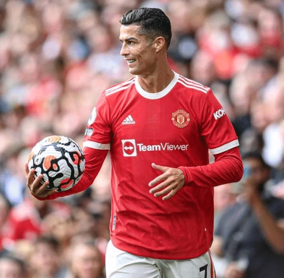 海港客战英博：5外援PK4外援，吾米提江先发，李新翔替补（海港客场挑战英博：5外援对决4外援，吾米提江首发，李新翔替补）