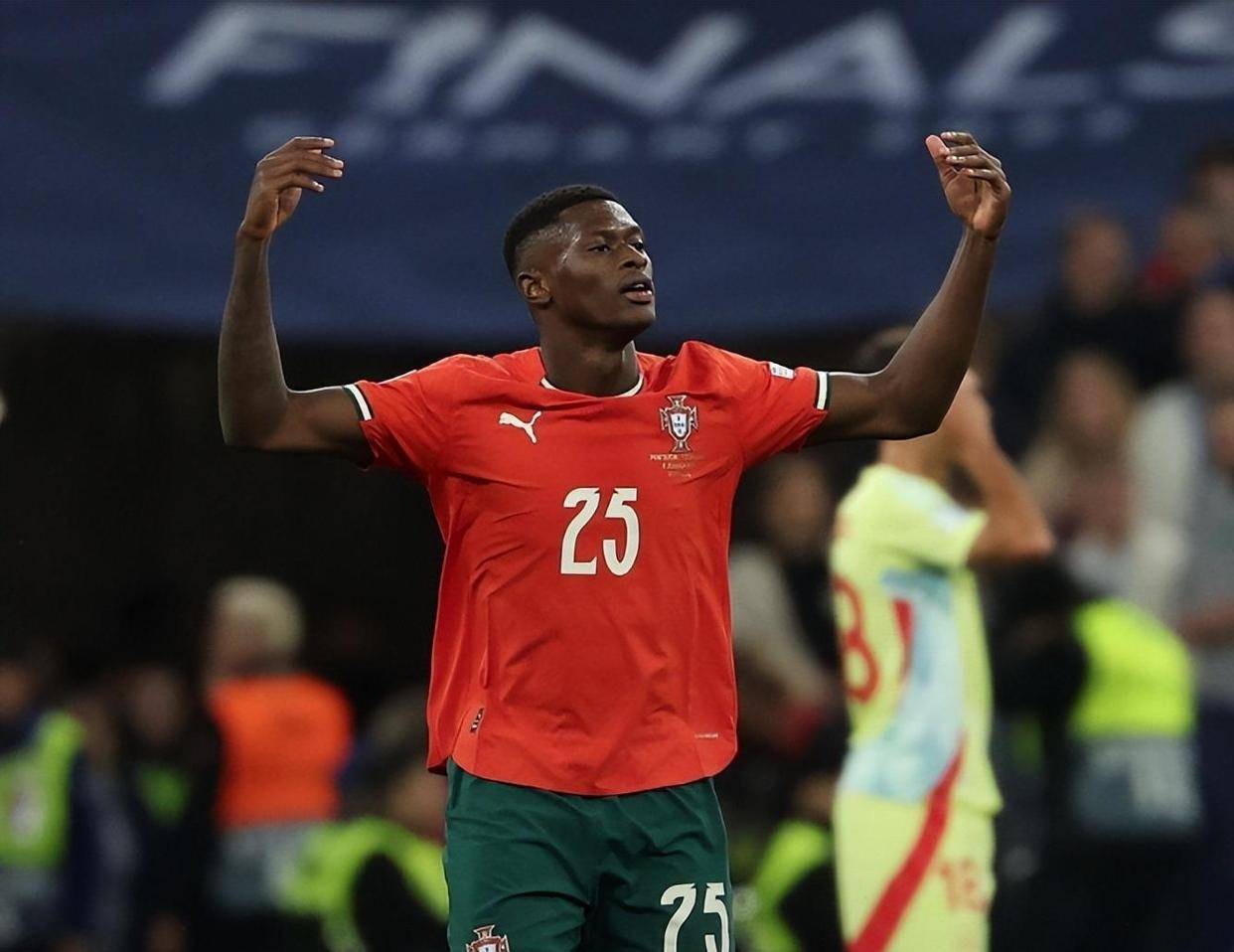 官方：城市集团退出印度超孟买城，俱乐部由原所有者全资控股（官宣：城市集团撤出印超孟买城，俱乐部重归原东家全资持有）