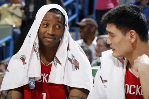 CBA：浙江队继续连胜 力克新疆男篮（CBA：浙江队连胜延续，击败新疆男篮）