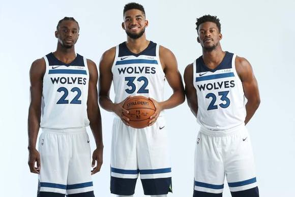 凯尔特人外线命中率提升，进攻体系稳定（凯尔特人三分回暖，进攻运转趋于稳定）