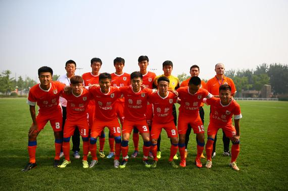 3-2伯恩茅斯，桑德兰队史首次英超联赛两球落后逆转取胜（桑德兰英超队史首度两球落后翻盘，3-2力克伯恩茅斯）