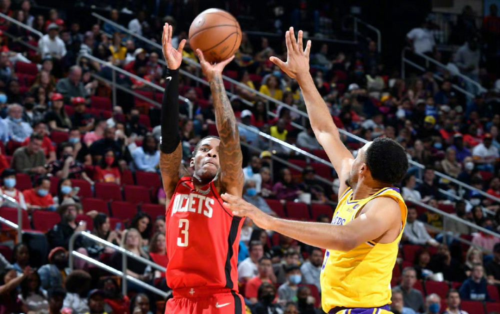 澳女足球员称自己在蒙彼利埃遭遇歧视，蒙彼利埃：毫无证据（澳女足球员指称在蒙彼利埃遭歧视，蒙彼利埃回应：无证据）