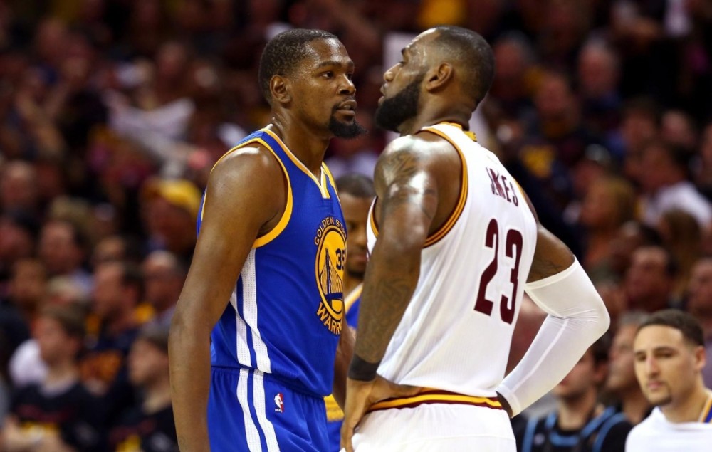 凯恩专访：很开心遇见卡尔 英格兰队长是最大责任（专访凯恩：遇见卡尔让我很开心，英格兰队长一职责任最重）